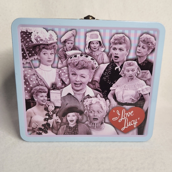 I Love Lucy Metal Lunchbox Showcasing Iconic "I Love Lucy" Imagery For 14-years+ - Picture 2 of 10